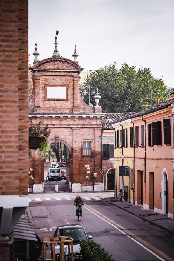 Ferrara Centro - Sabi Apt Buitenkant foto